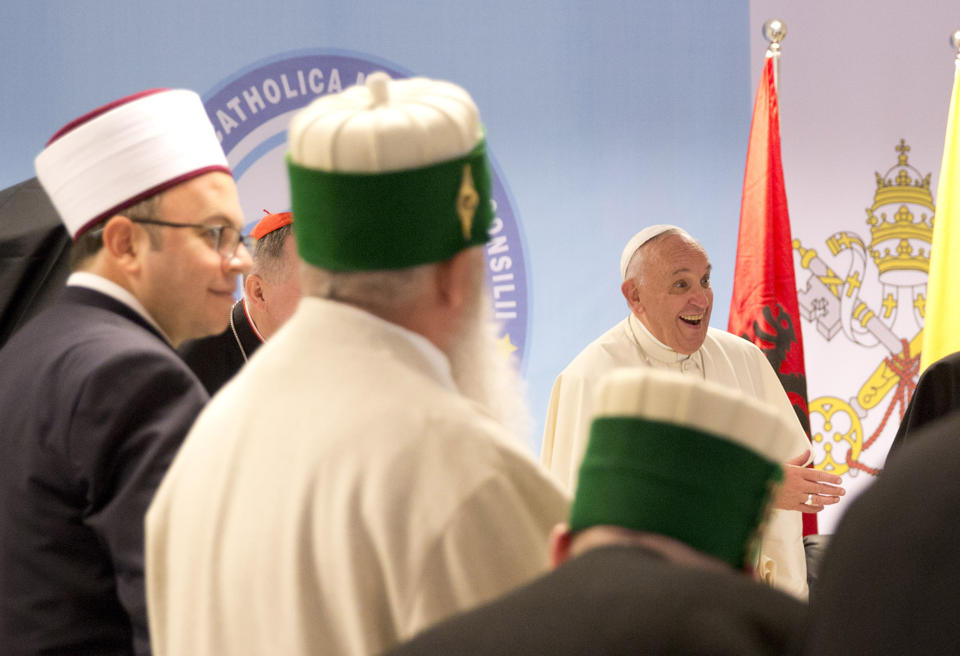PopeFrancis-Albania-12.jpg