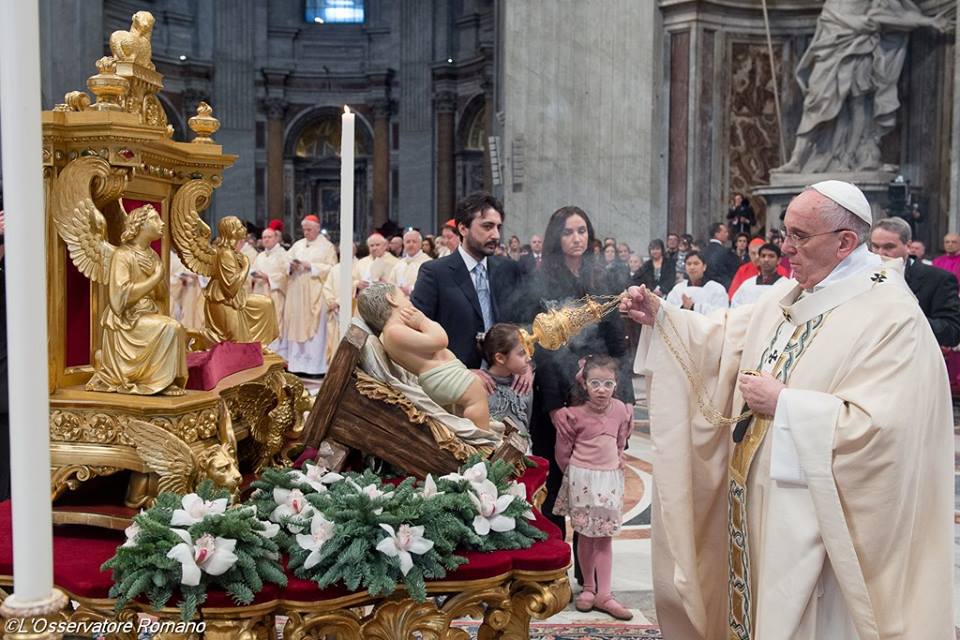 PopeFrancis-06Jan2015-6.jpg