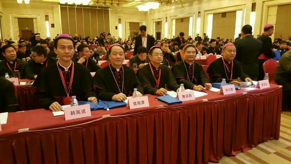 Trung Quốc: Nhà Cầm Quyền Muốn Giáo Hội Công Giáo "Độc Lập" Với Roma